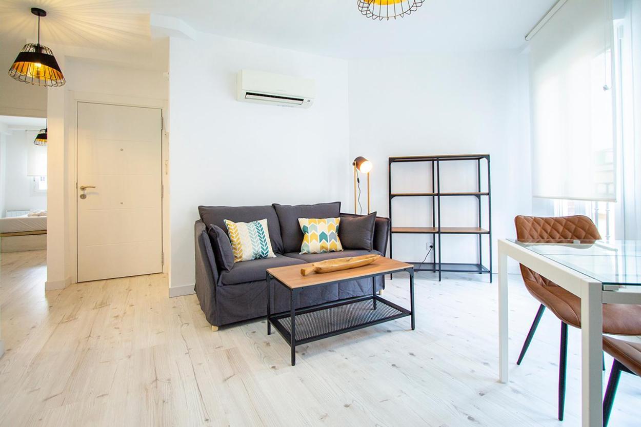 Apartamentos Cuatro Caminos Madrid Dış mekan fotoğraf
